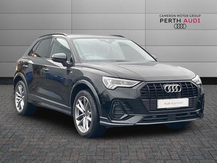Audi Q3 1.5 TFSI CoD 35 Black Edition S Tronic Euro 6 (s/s) 5dr