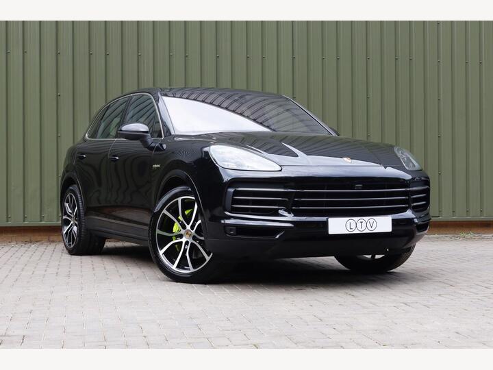 Porsche Cayenne 3.0 V6 E-Hybrid 14.1kWh TiptronicS 4WD Euro 6 (s/s) 5dr (3.6kW Charger)