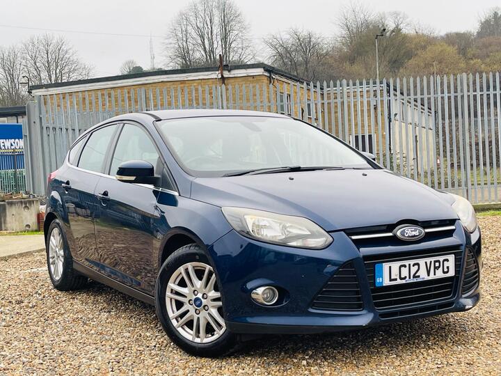 Ford Focus 1.6 TDCi Titanium Euro 5 (s/s) 5dr