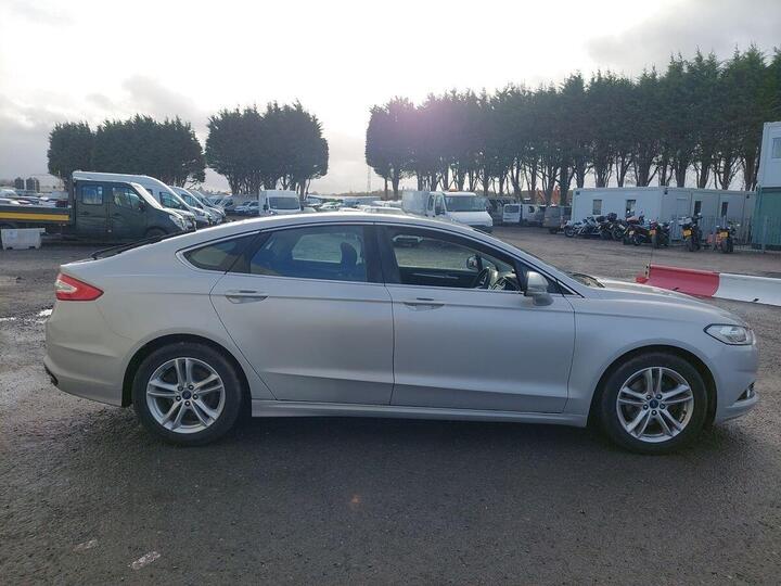 Ford Mondeo 2.0T EcoBoost Titanium Auto Euro 6 (s/s) 5dr