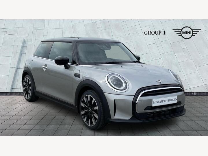 MINI Hatch 1.5 Cooper Exclusive Steptronic Euro 6 (s/s) 3dr