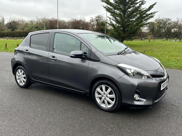 Toyota Yaris 1.5 VVT-h T4 CVT Euro 5 5dr