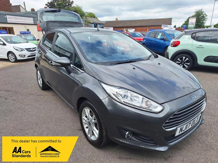 Ford Fiesta 1.25 Zetec Euro 6 5dr