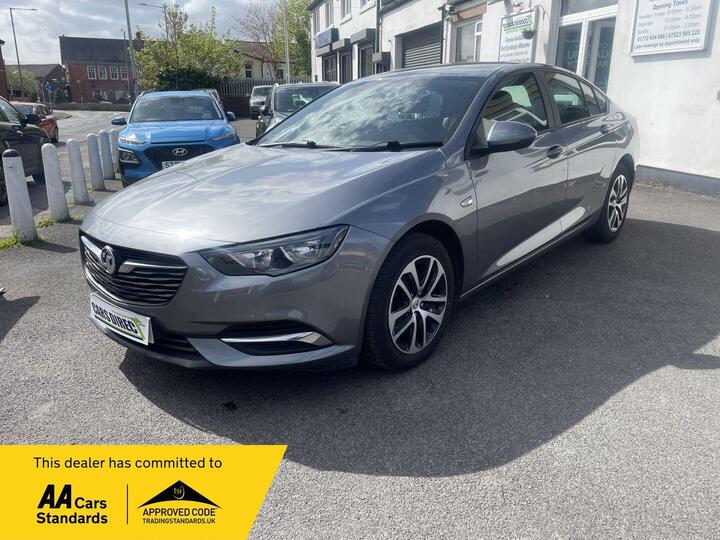 Vauxhall Insignia 1.6 Turbo D BlueInjection Design Grand Sport Euro 6 (s/s) 5dr Vauxhall Insignia 1.6 Turbo D BlueInjection Design Grand Sport Euro 6 (s/s) 5dr