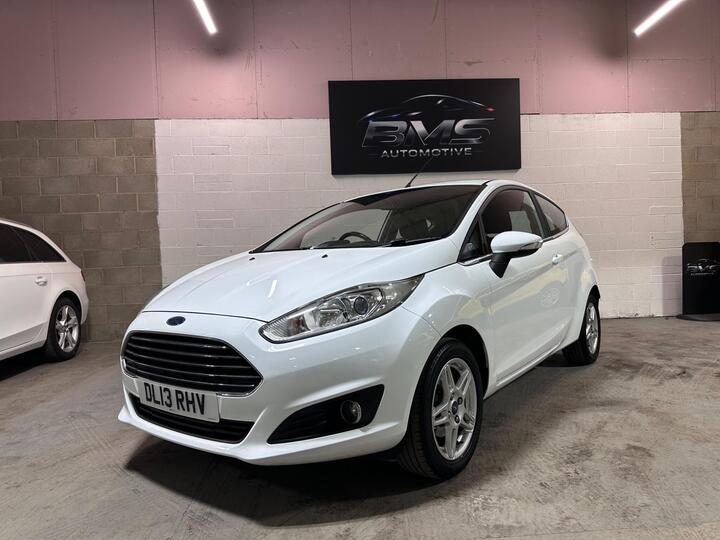 Ford Fiesta 1.0T EcoBoost Zetec Euro 5 (s/s) 3dr