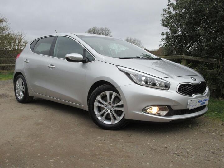Kia Ceed 1.6 GDi 3 DCT Euro 5 5dr