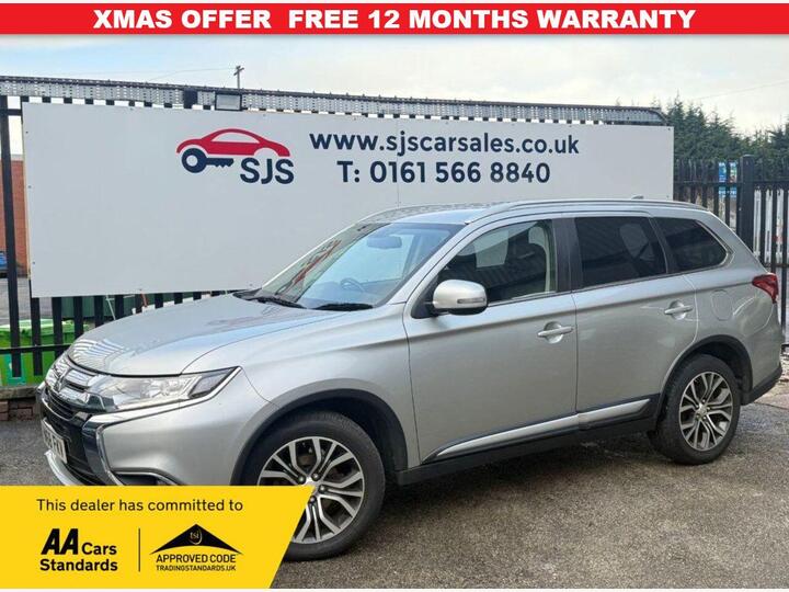 Mitsubishi OUTLANDER 2.2 DI-D 3 4WD Euro 6 (s/s) 5dr Mitsubishi OUTLANDER 2.2 DI-D 3 4WD Euro 6 (s/s) 5dr