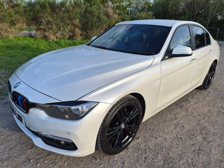 BMW 3 Series 3.0 330d Luxury Auto Euro 6 (s/s) 4dr