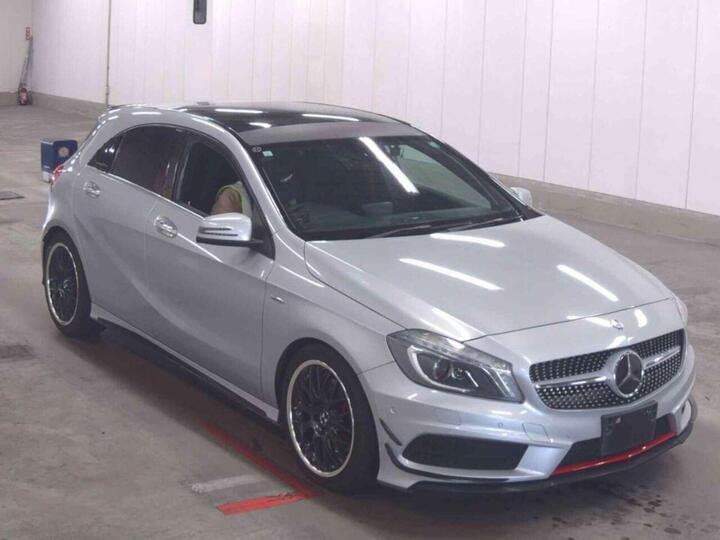 Mercedes-Benz A Class 2.0 A250 AMG (Premium) 7G-DCT 4MATIC Euro 6 (s/s) 5dr Mercedes-Benz A Class 2.0 A250 AMG (Premium) 7G-DCT 4MATIC Euro 6 (s/s) 5dr