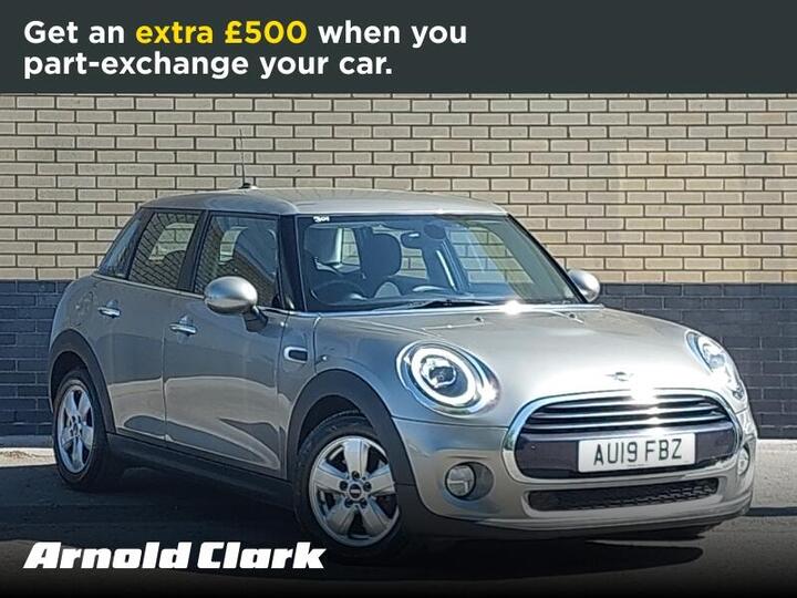 MINI Hatch 1.5 Cooper Steptronic Euro 6 (s/s) 5dr