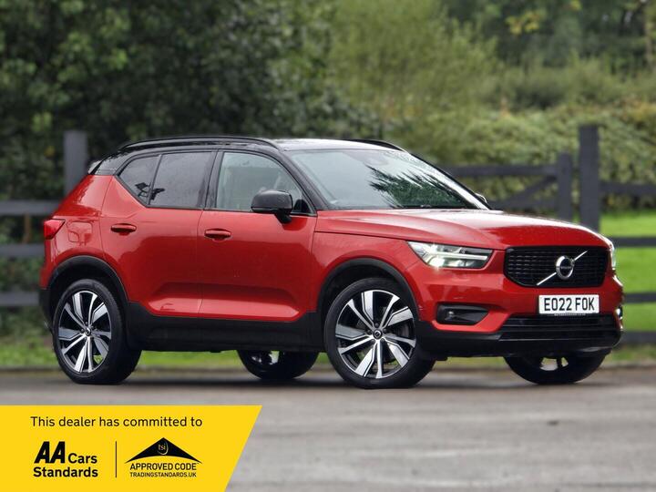Volvo XC40 1.5h T5 Recharge 10.7kWh Ultimate Dark Auto Euro 6 (s/s) 5dr