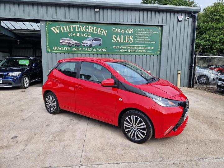 Toyota AYGO 1.0 VVT-i X-play Euro 5 5dr Euro 5