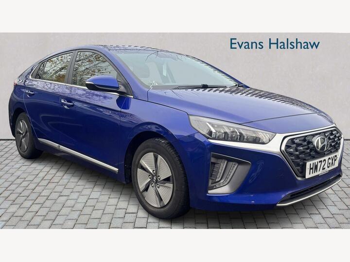 Hyundai IONIQ HATCHBACK 1.6 H-GDi Premium DCT Euro 6 (s/s) 5dr Hyundai IONIQ HATCHBACK 1.6 H-GDi Premium DCT Euro 6 (s/s) 5dr
