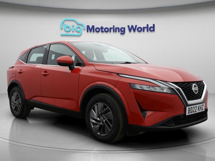 Nissan Qashqai 1.3 DIG-T MHEV Acenta Premium Euro 6 (s/s) 5dr
