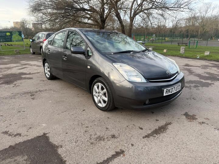 Toyota Prius 1.5 T Spirit CVT 5dr
