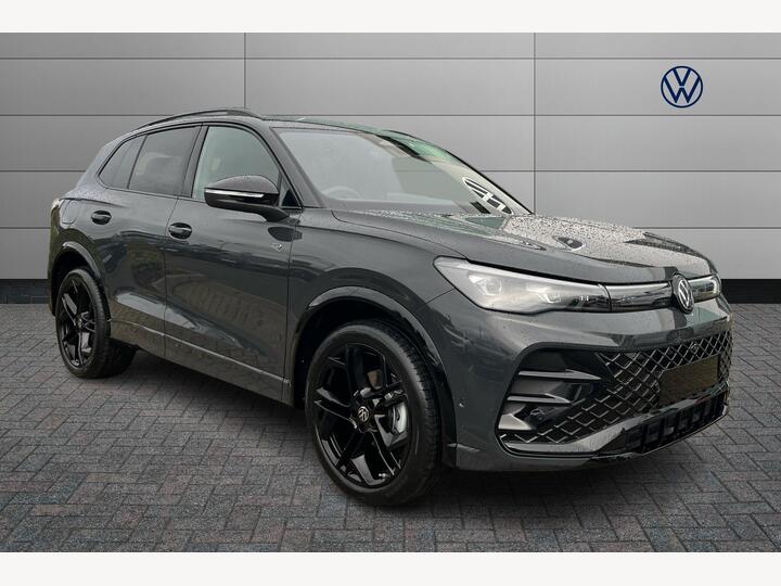 Volkswagen Tiguan 1.5 ETSI MHEV Black Edition DSG Euro 6 (s/s) 5dr
