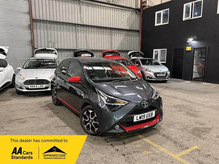 Toyota AYGO 1.0 VVT-i X-trend Euro 6 5dr