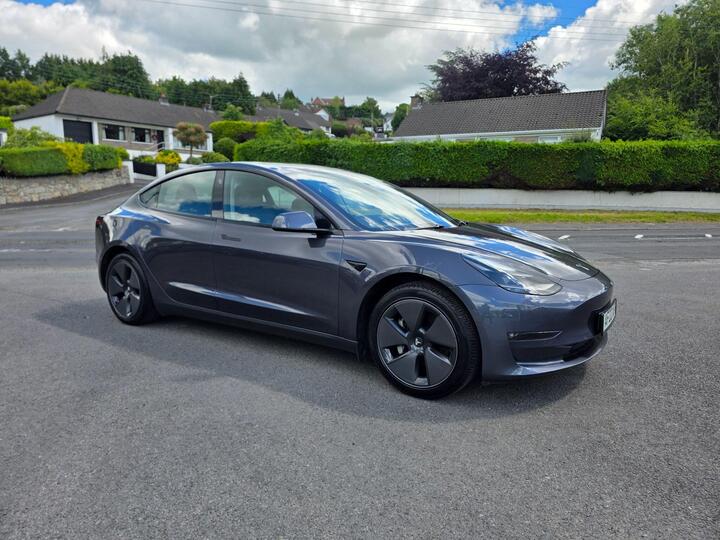 Tesla Model 3 (Dual Motor) Long Range Auto 4WDE 4dr