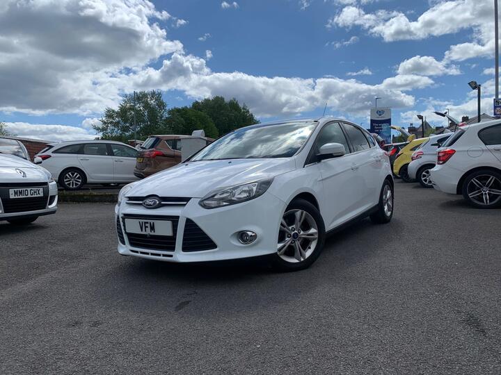 Ford Focus 1.6 Zetec Powershift Euro 5 5dr