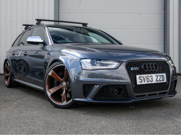 Audi RS4 AVANT 4.2 FSI V8 S Tronic Quattro Euro 5 5dr
