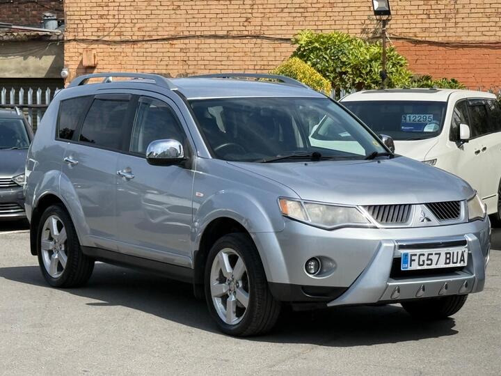 Mitsubishi Outlander 2.0 DI-DC Warrior 4WD Euro 4 5dr