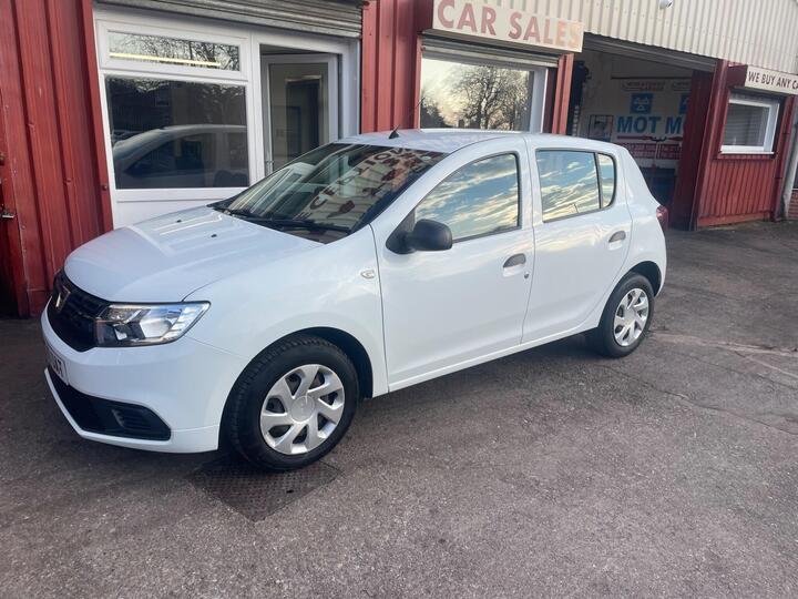 Dacia Sandero 1.0 SCe Essential Euro 6 5dr