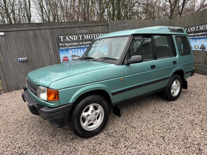 Land Rover Discovery 2.5 TDi GS Station Wagon 5dr Land Rover Discovery 2.5 TDi GS Station Wagon 5dr