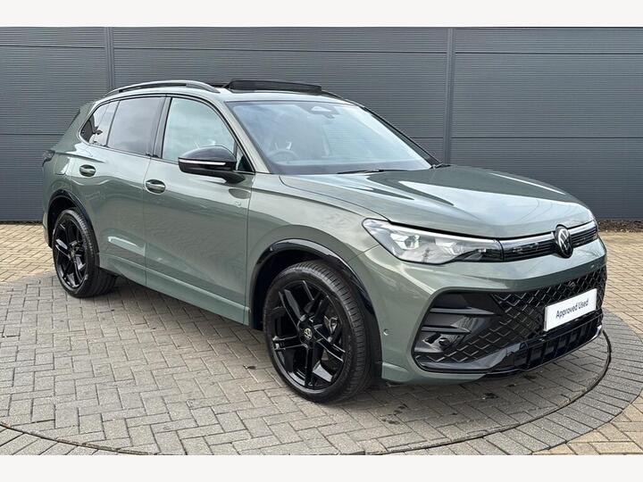 Volkswagen TIGUAN 1.5 ETSI MHEV R-Line DSG Euro 6 (s/s) 5dr