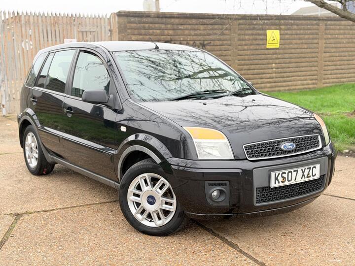 Ford Fusion 1.6 Zetec Climate 5dr