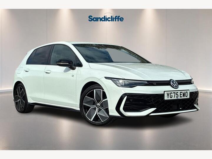 Volkswagen GOLF SV 1.5 ETSI MHEV Black Edition DSG Euro 6 (s/s) 5dr