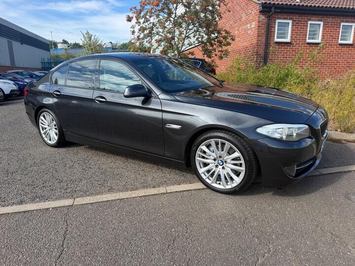 BMW 5 Series 3.0 525d SE Steptronic Euro 5 4dr
