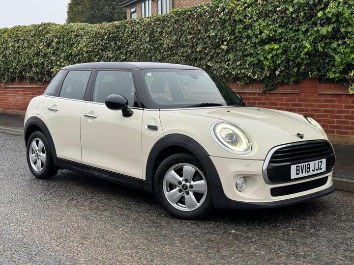 MINI Hatch 1.5 Cooper Steptronic Euro 6 (s/s) 5dr