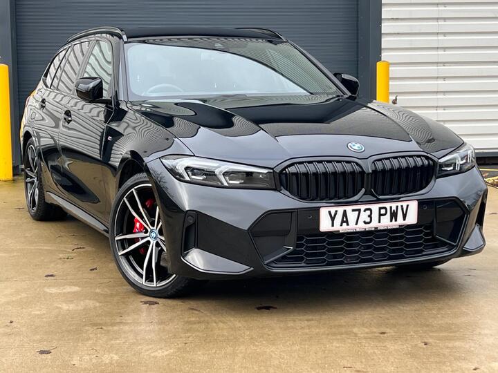 BMW 3 Series 2.0 330e 12kWh M Sport Touring Auto XDrive Euro 6 (s/s) 5dr BMW 3 Series 2.0 330e 12kWh M Sport Touring Auto XDrive Euro 6 (s/s) 5dr