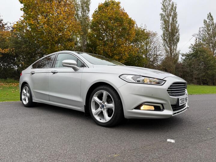 Ford Mondeo 2.0 TDCi Titanium Edition Powershift Euro 6 (s/s) 5dr