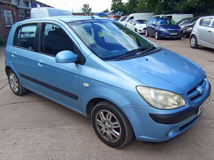 Hyundai Getz 1.1 CDX 5dr Hyundai Getz 1.1 CDX 5dr