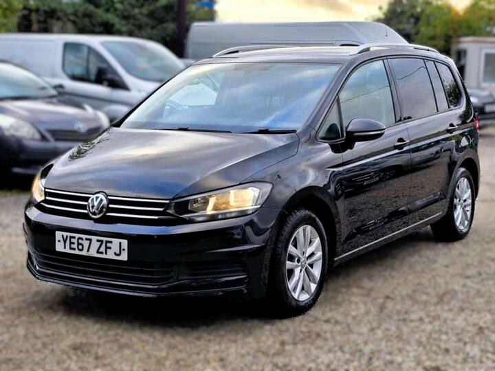 Volkswagen TOURAN 1.6 TDI SE Euro 6 (s/s) 5dr Volkswagen TOURAN 1.6 TDI SE Euro 6 (s/s) 5dr