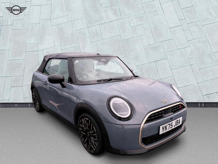 MINI Cooper Convertible 2.0S Exclusive Steptronic Euro 6 (s/s) 2dr