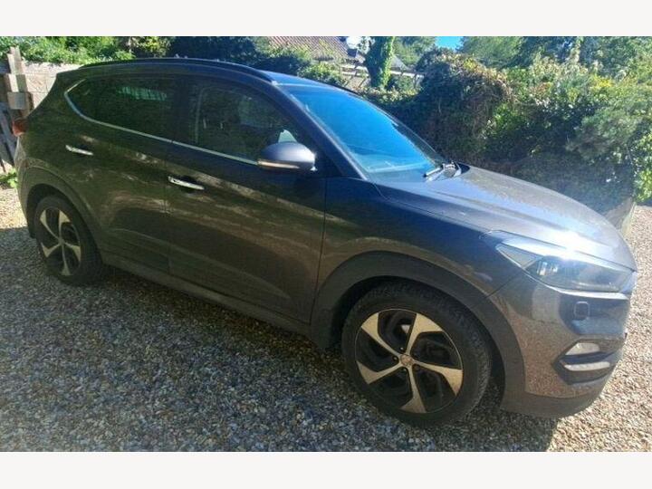 Hyundai TUCSON 2.0 CRDi Premium SE Auto 4WD Euro 6 5dr