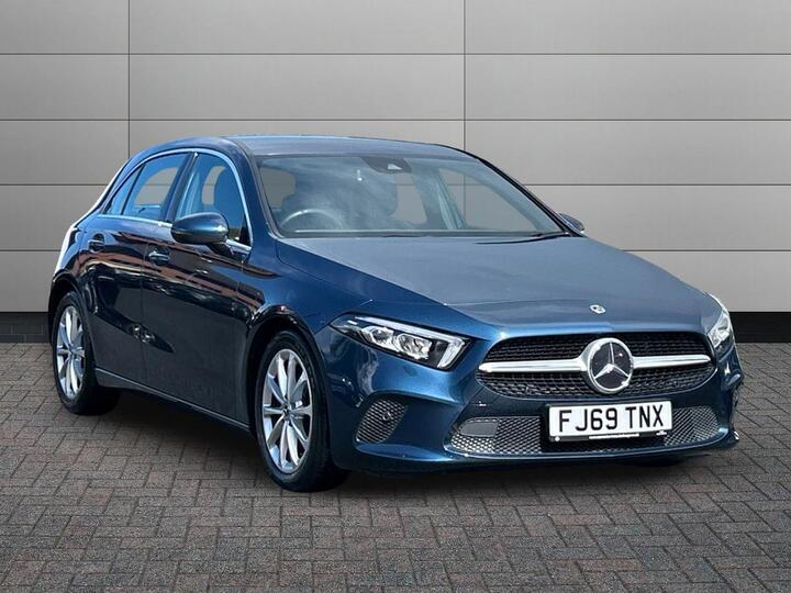 Mercedes-Benz A Class 1.5 A180d Sport (Executive) 7G-DCT Euro 6 (s/s) 5dr