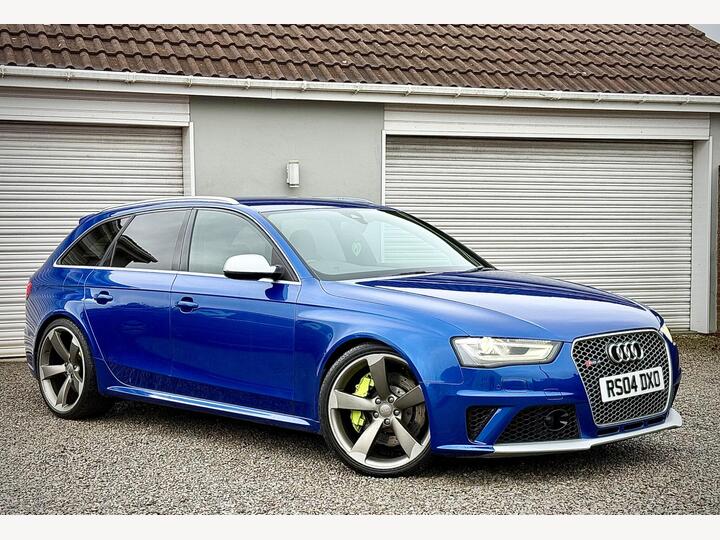 Audi RS4 Avant 4.2 FSI V8 S Tronic Quattro Euro 5 5dr Audi RS4 Avant 4.2 FSI V8 S Tronic Quattro Euro 5 5dr