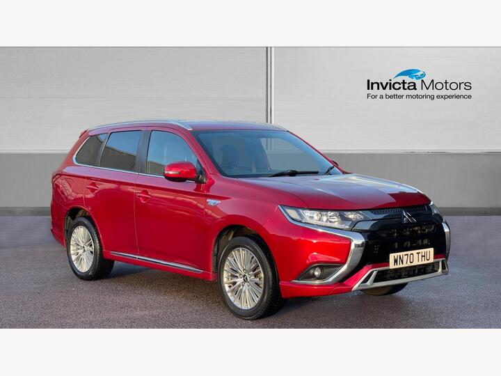 Mitsubishi Outlander 2.4h TwinMotor 13.8kWh Dynamic CVT 4WD Euro 6 (s/s) 5dr Mitsubishi Outlander 2.4h TwinMotor 13.8kWh Dynamic CVT 4WD Euro 6 (s/s) 5dr