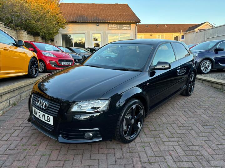 Audi A3 2.0 TFSI Black Edition S Tronic Quattro Euro 5 3dr