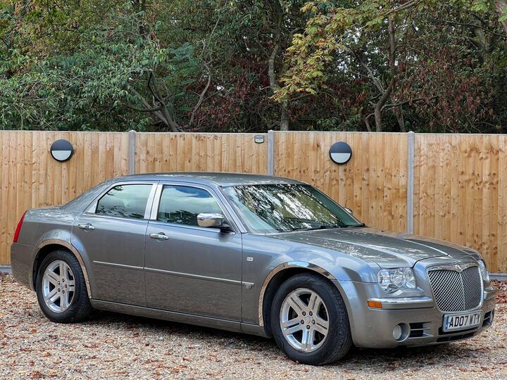 Chrysler 300C 3.0 CRD V6 4dr