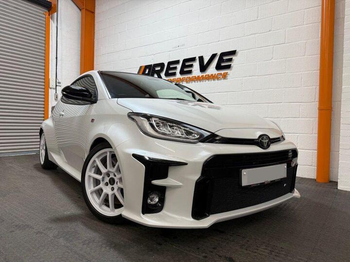 Toyota YARIS 1.6T GR Circuit AWD Euro 6 3dr