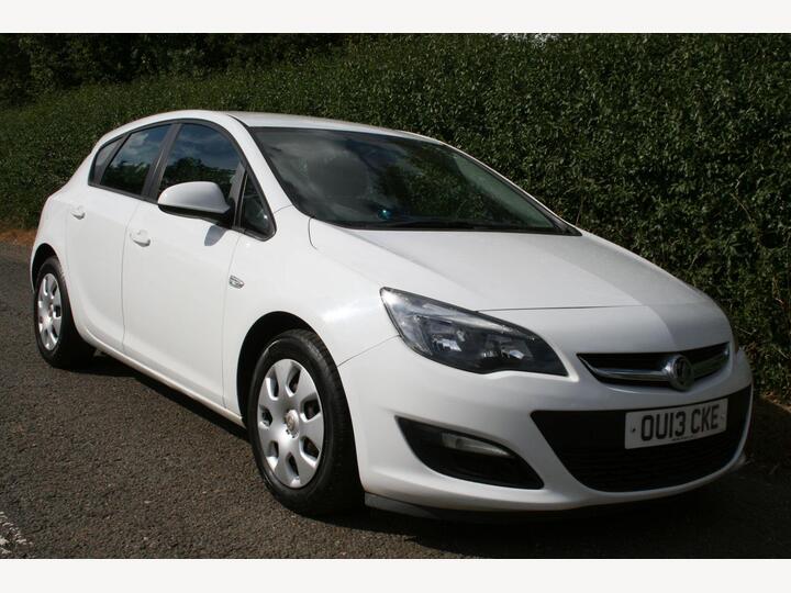Vauxhall Astra 1.3 CDTi EcoFLEX ES Euro 5 (s/s) 5dr