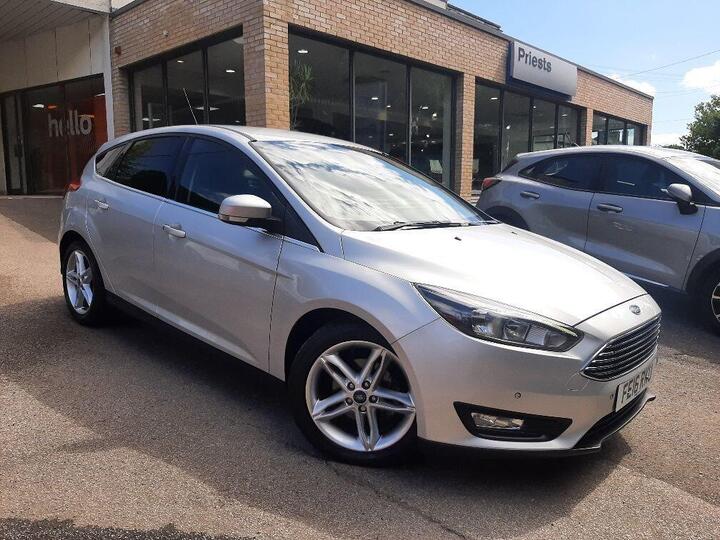 Ford Focus 1.0T EcoBoost Zetec Auto Euro 6 (s/s) 5dr