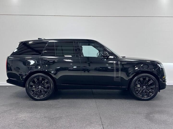 Land Rover Range Rover 3.0 D300 MHEV HSE Auto 4WD Euro 6 (s/s) 5dr