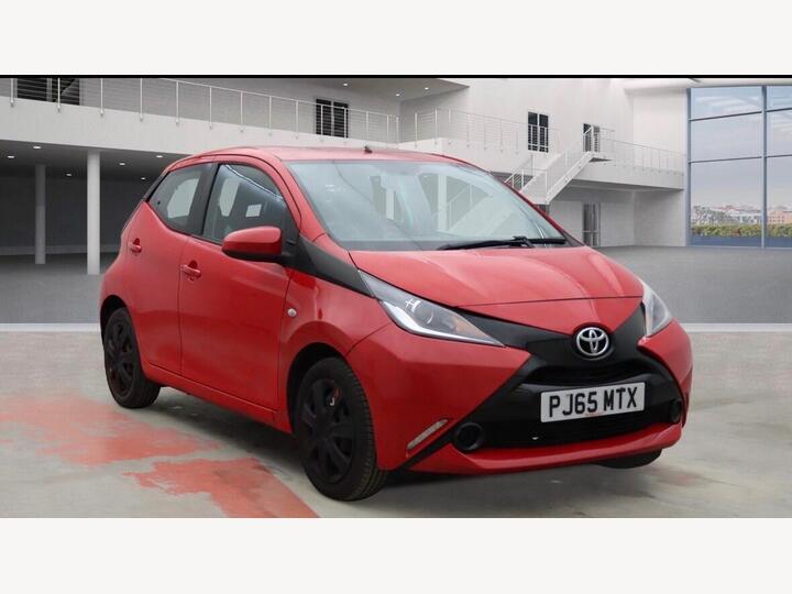 Toyota AYGO 1.0 VVT-i X-play Euro 5 5dr Euro 5