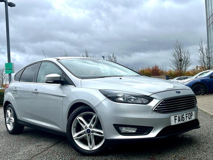Ford Focus 1.0T EcoBoost Zetec Euro 6 (s/s) 5dr