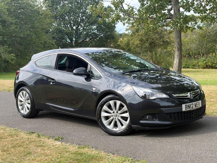 Vauxhall ASTRA GTC 1.7 CDTi SRi Euro 5 (s/s) 3dr